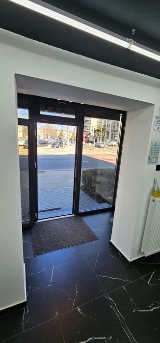 Închiriez post de frizerie-Colaborare frizer-salon premium