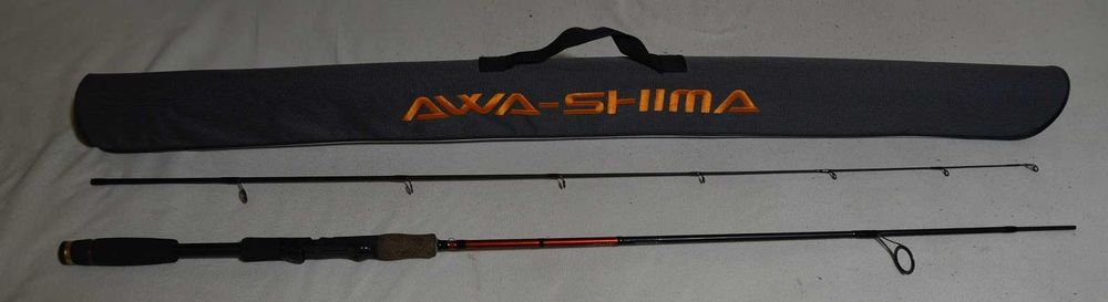 Lanseta spinning AWA SHIMA Black Dog