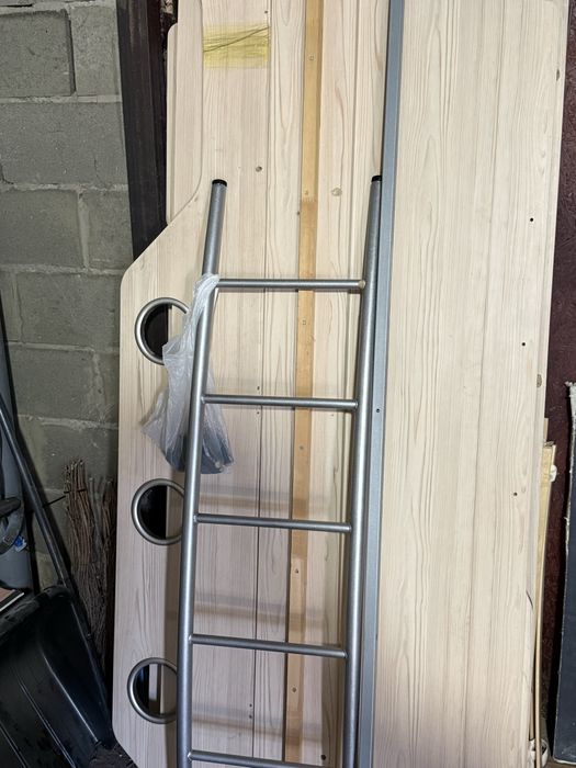 Продам детский шкаф (двухъярусный)