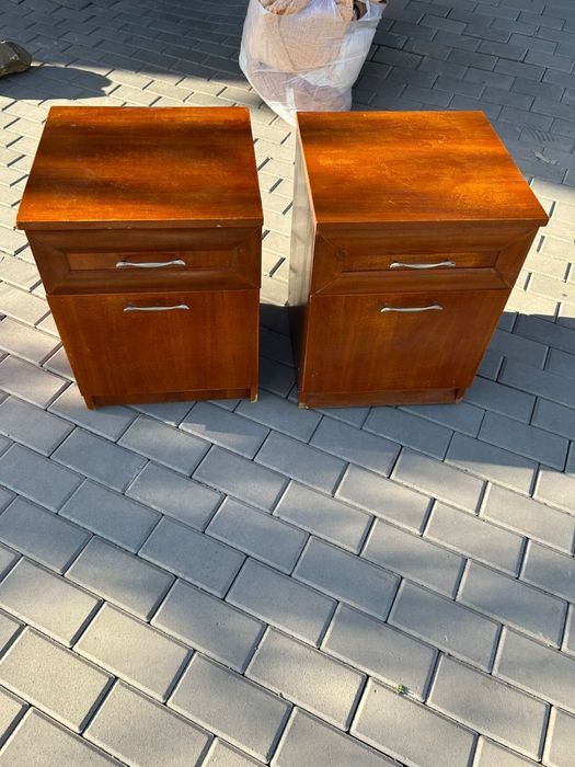 Продам тумбочки