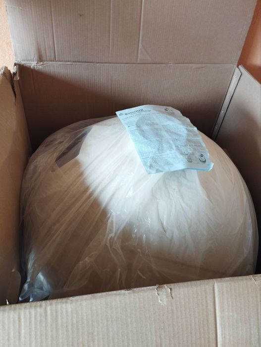 Срочно продаеотса