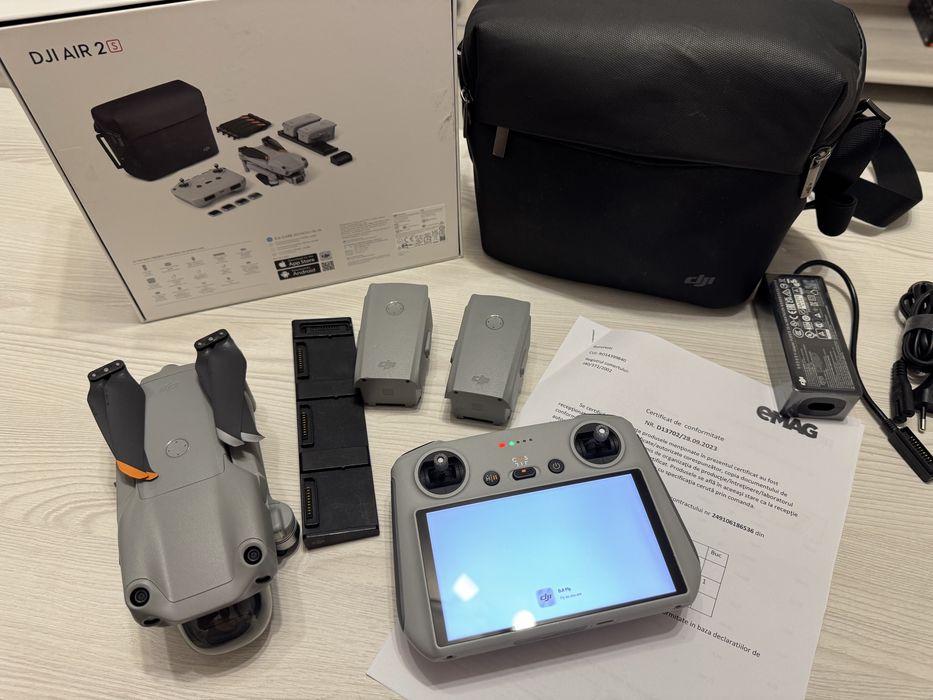 Drona DJI Air 2S Fly More Combo + RC Smart (nu Mini 2 3 4 5 Mavic Pro]