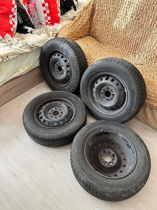 Гуми лятни с джанти