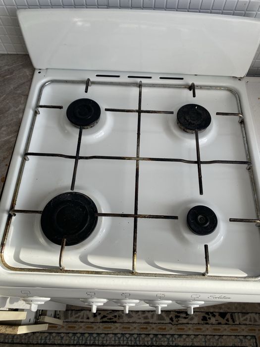 Продам газ плиту