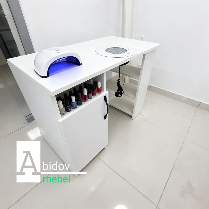Маникюрный стол для профессионалов и начинающих от производителя.