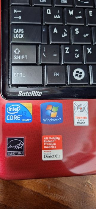 Toshiba netbuk i3