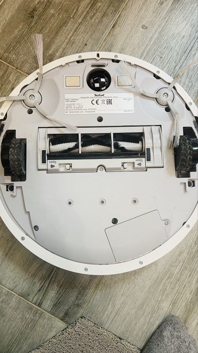 Пылесос почти новый