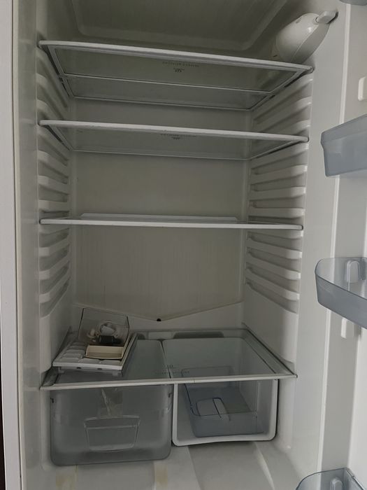 холодильник indesit