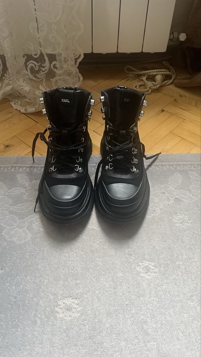 Karl Lagerfeld дамски боти 40