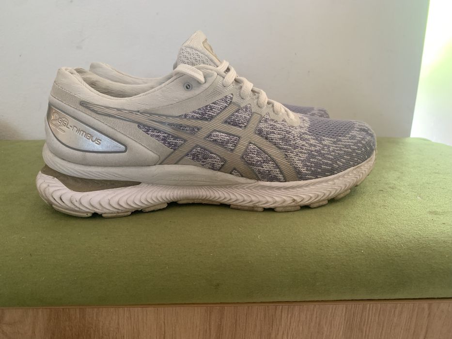 Asics Nimbus 22 M-43,5