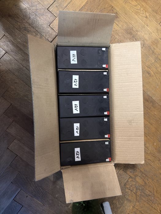 Baterii profesionale acid UPS 12V YUASA NOI