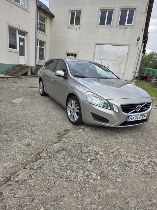 De vanzare Volvo V60