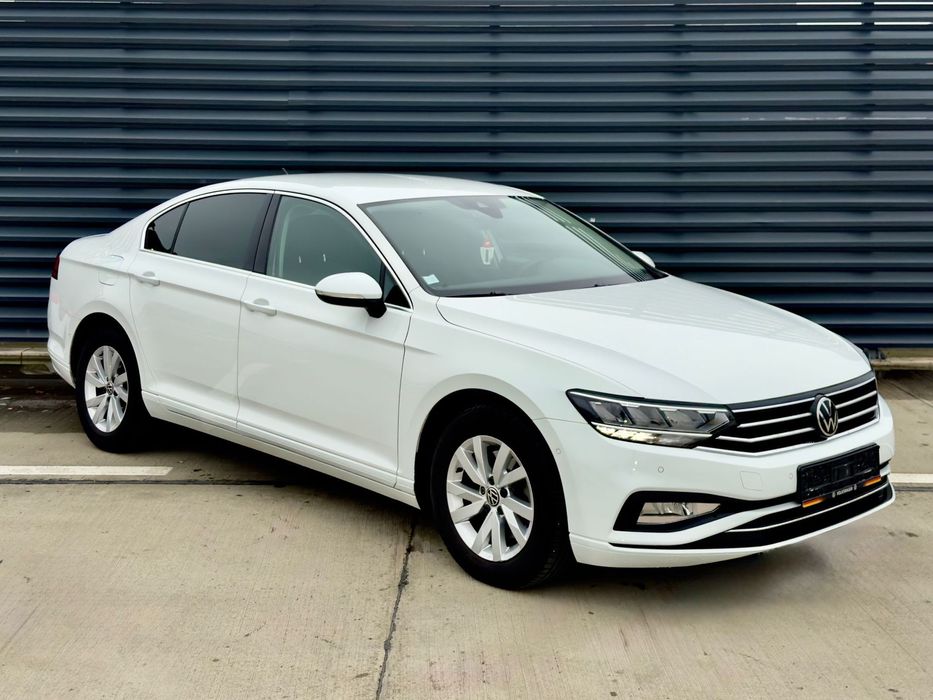 Volkswagen Passat B8.5 Facelift • 2.0 TDI 150 CP • 2021 • Berlina • multe optiuni