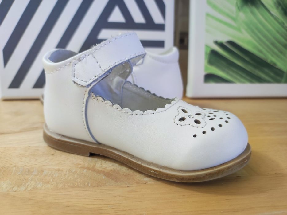 Сандалии на девочку, кожа,  размер 21