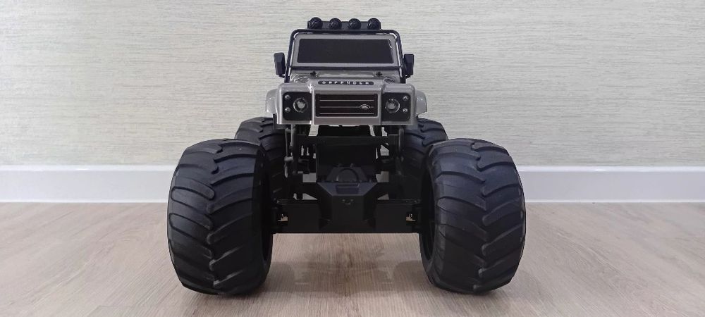 Машинка новая! От компании EE.