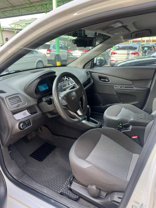 Chevrolet Cobalt 2023 — 6