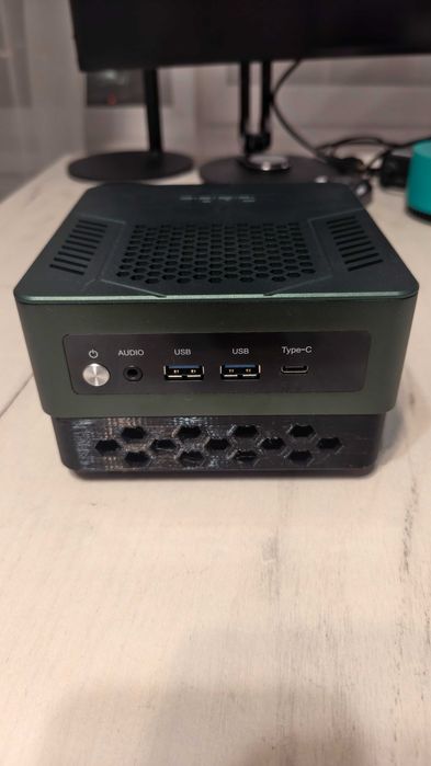 Мини пк TOPC на базе Ryzen 7 7840HS