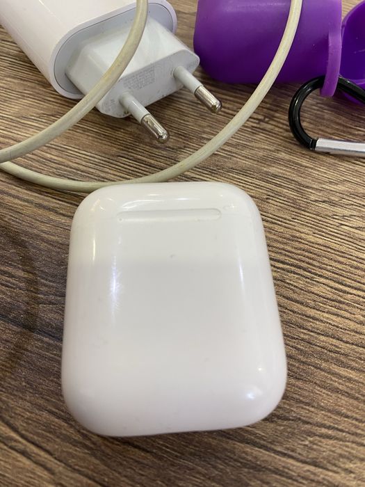 Продам AirPods 2 Generation