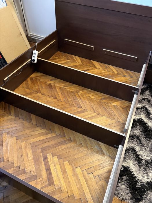 Pat pentru dormitor 140x200