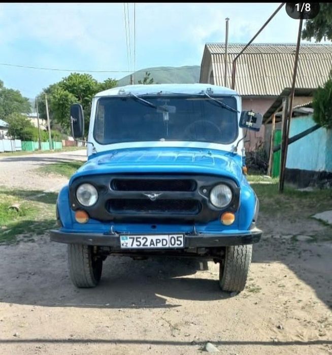 Продам Уаз пяти местный