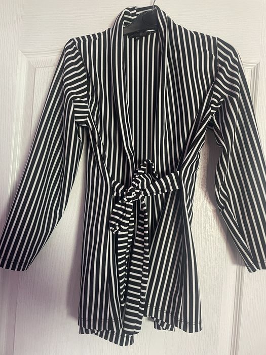 Нов комплект панталон и сако