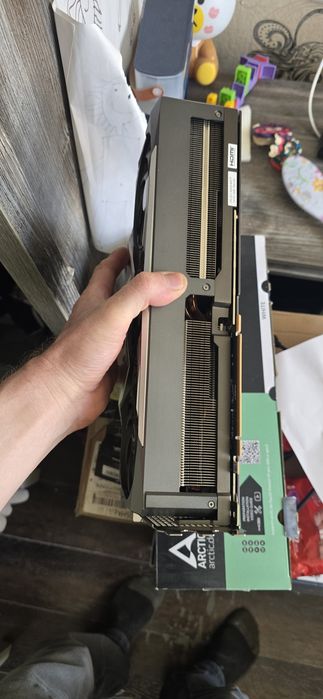 Продаёться видеокарта RTX 2080 ASUS