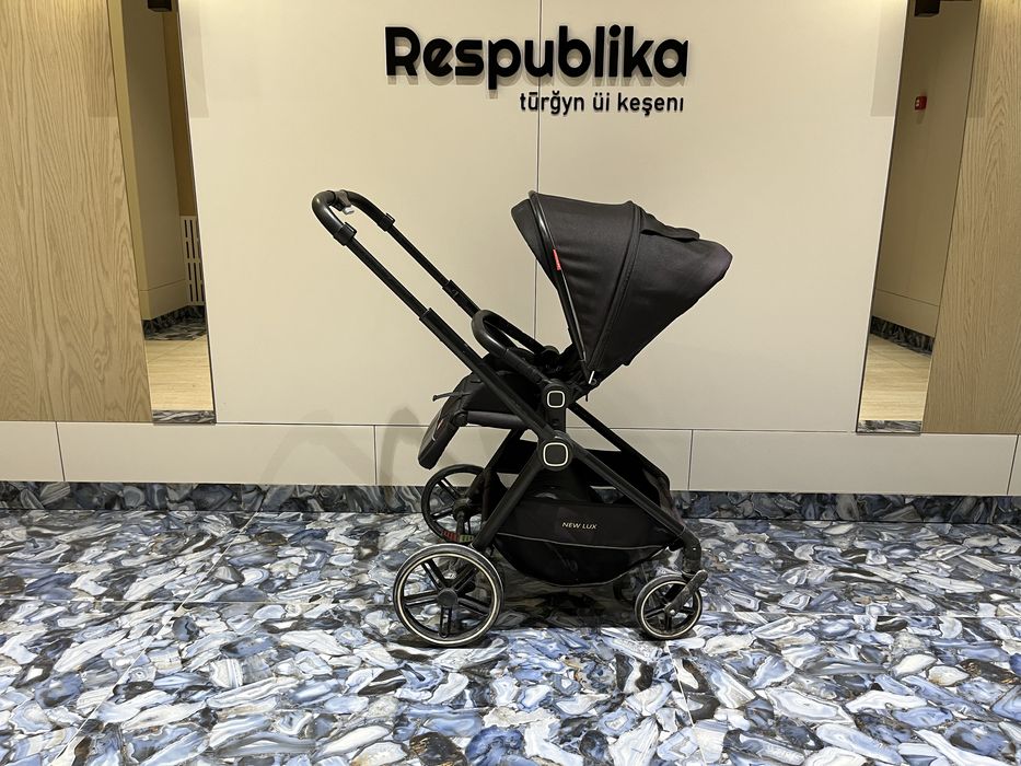 Коляска New Lux до 3 лет