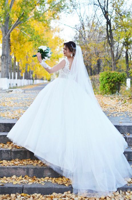 Продам свадебное платье