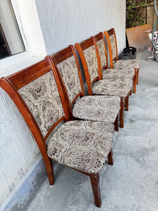 Продается 2 стол со стулями Шымкент