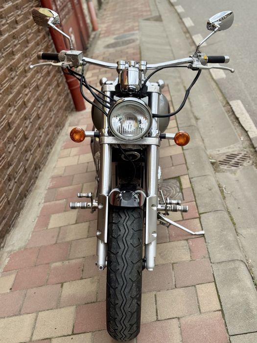 Suzuki Marauder VZ 400
