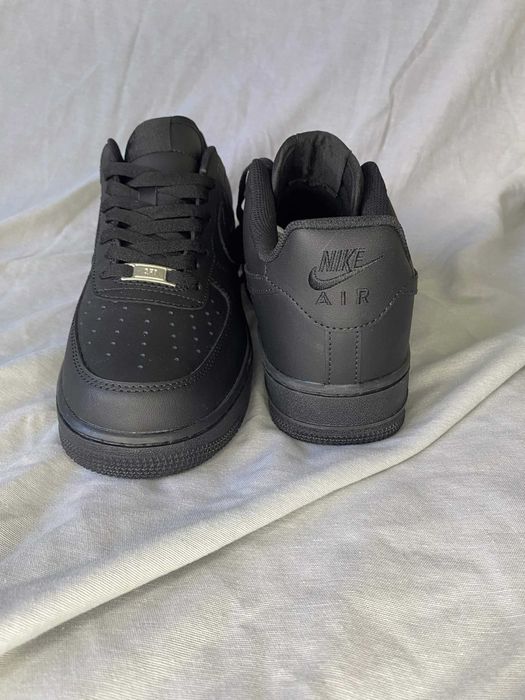 Nike Air Force 1 White and Black Оригинални