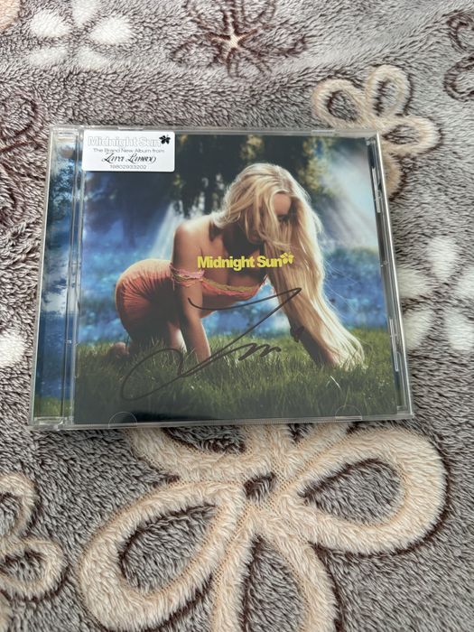 Zara Larsson – Midnight Sun signed cd