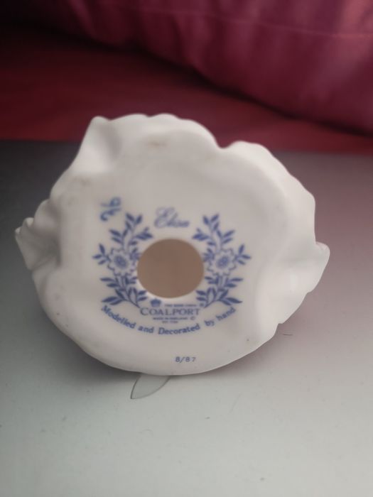 Статуетка Coalport handmade лимитирана