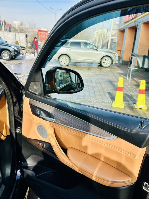 Продам БМВ Х6 2016 об 3 литра турбо