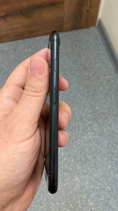 Iphone 7 (32GB) залоченный