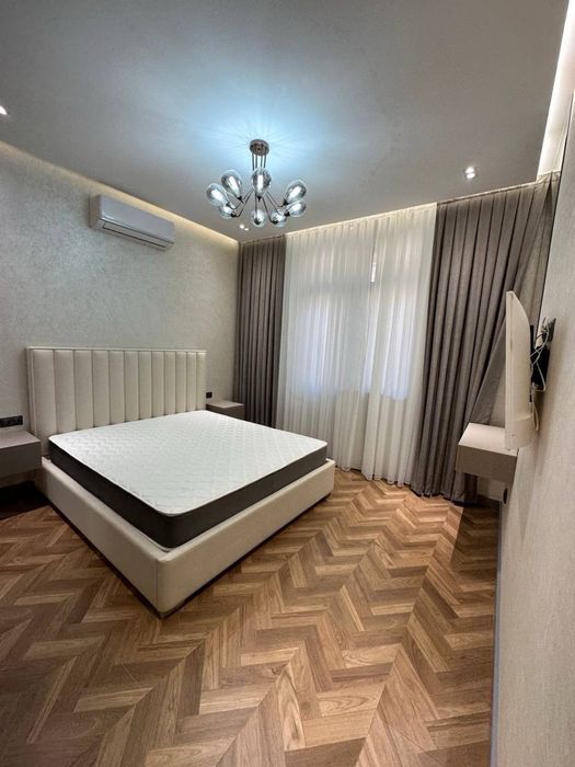 Продажа квартиры в новостройке ЖК Парисиен 3/4/8 кирпич