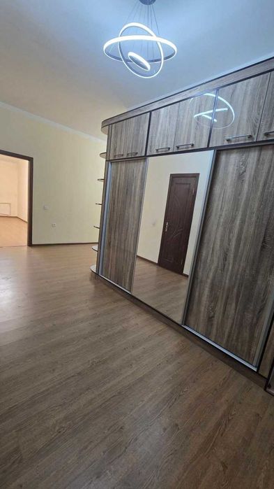 ;Юнусабад‼️2ком квартира 82,5м2  Массив Дархан рынок Алайский метро
