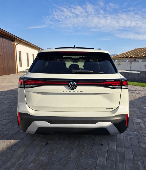 VW Tiguan 2025 2.0 TSI 4Motion DSG | FULL | 360° | ACC | Matrix LED