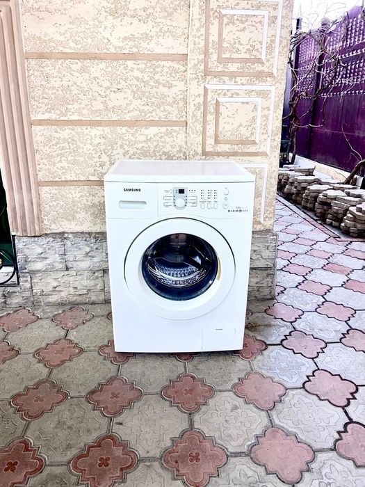 Продаем стиральную машину рабочая гарантия