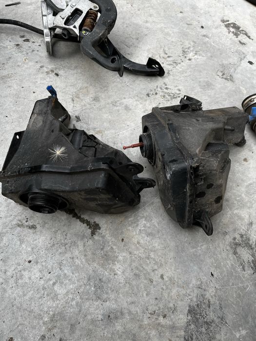 Казанче антифриз дизел бмв е90 е91 е92 е93