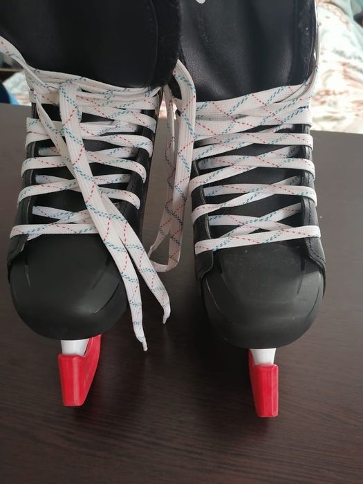 Продам коньки в отличном состоянии