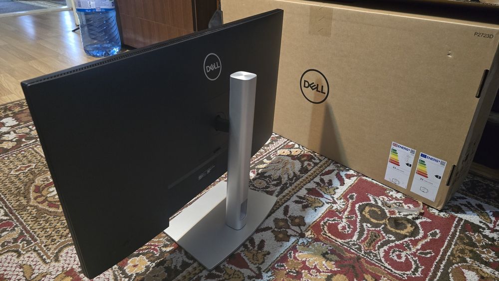 Монитор Dell P2723D