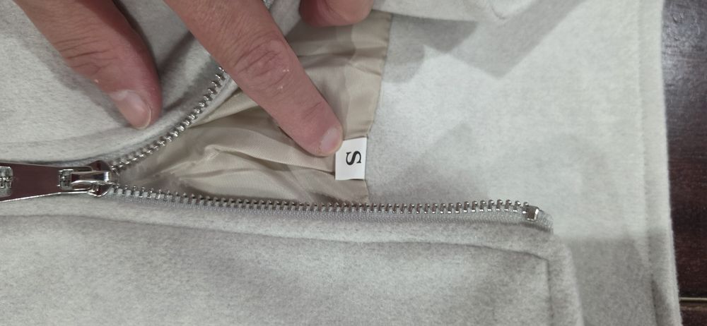 Леко пролетно яке