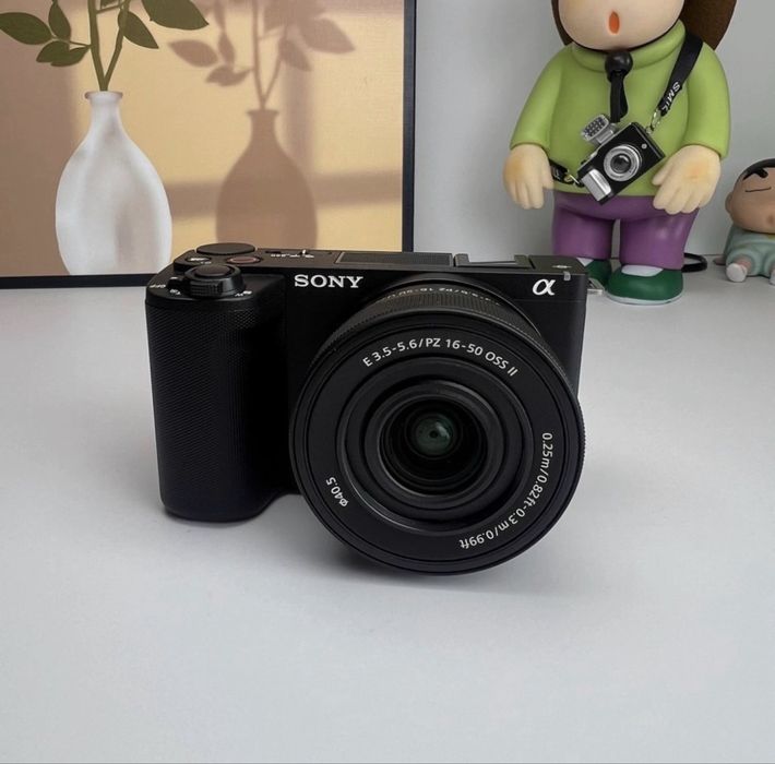 Sony ZVE10 M2 + kit обьектив