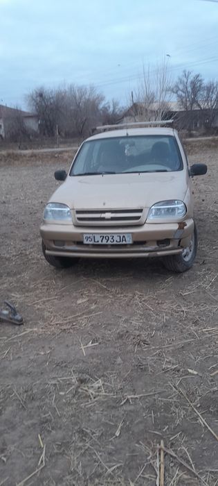 Niva yili 2005 1oolik metan