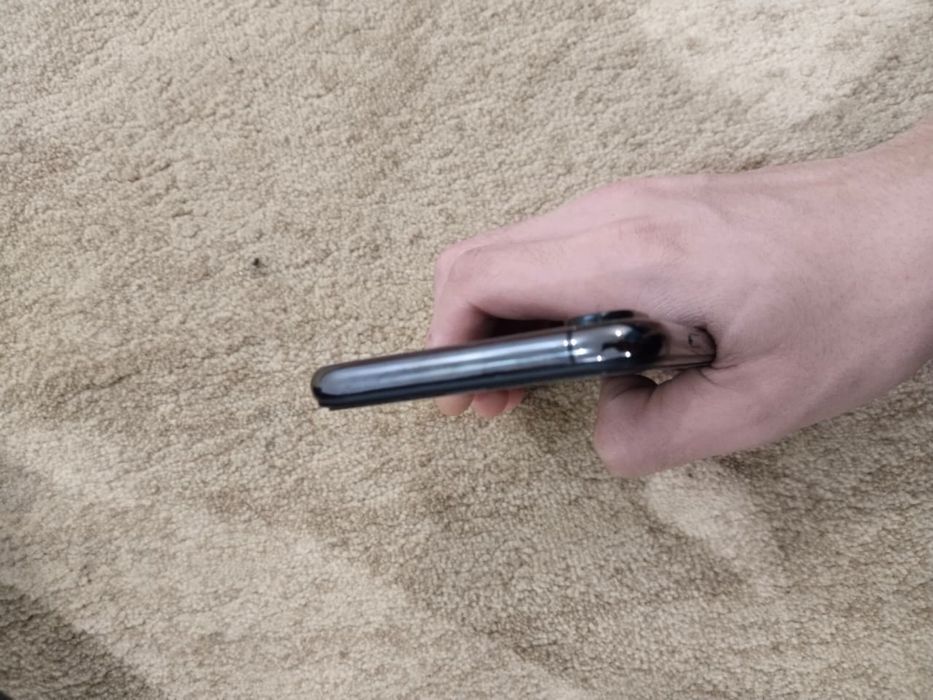 Iphone XS Алам дегендер лс!!!