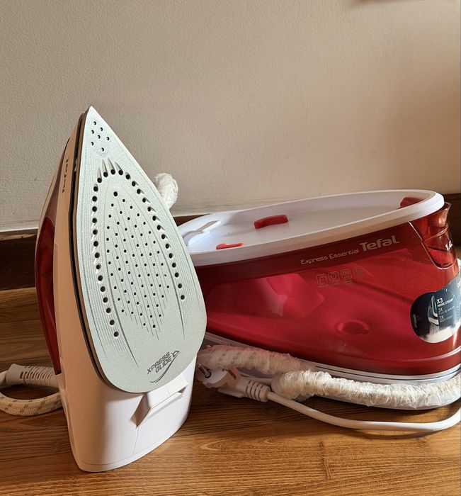 Парна ютия Tefal