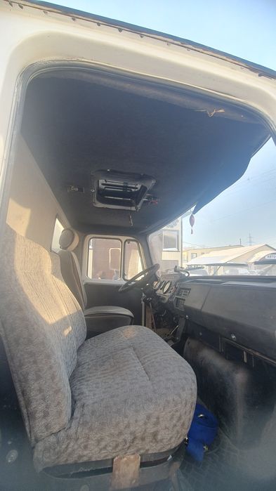 Продам зил бычок.