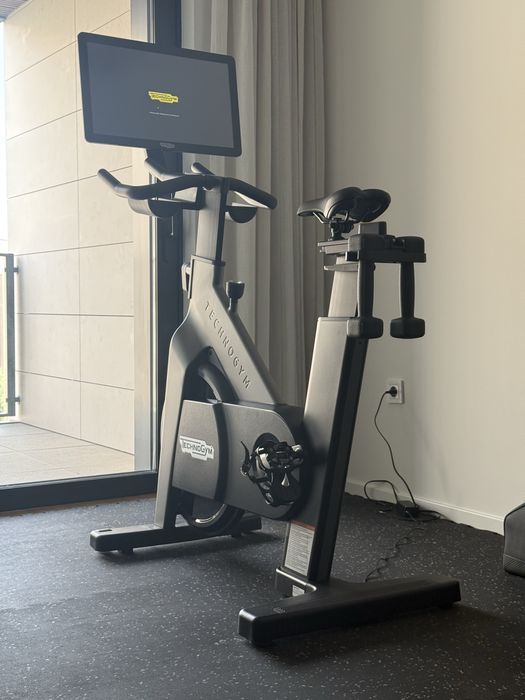 TECHNOGYM BIKE LIVE – Почти нов