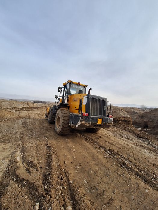 Sotiladi pogruzchik longking